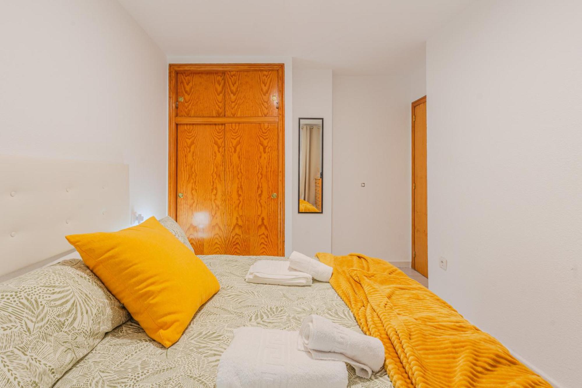 Menabrea Holiday House Near The Beach And Airport Santa Pola Exteriér fotografie